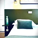 Hotel Jules 2*