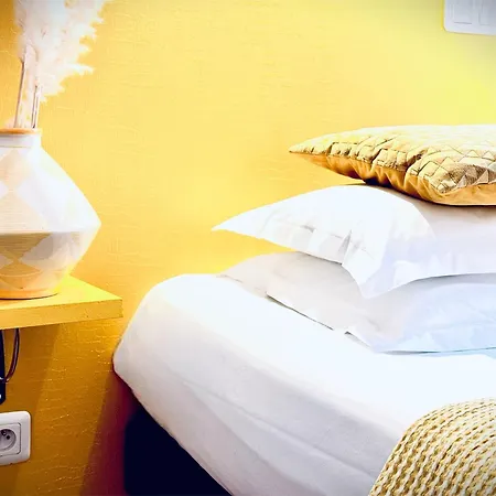 Hotel Jules 2*